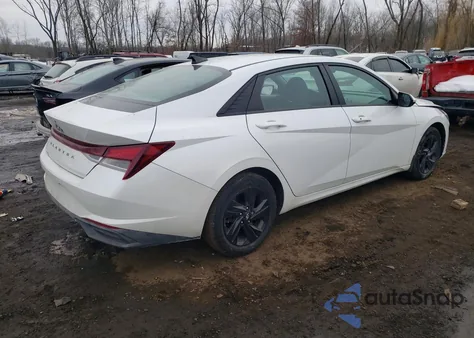 2022 Hyundai Elantra Sel z USA, uszkodzony, nr VIN 5NPLS4AG0NH056587